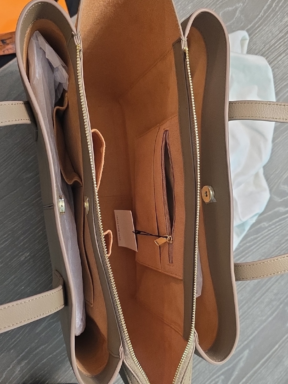 Freya New York Paloma Tote In Latte - New Never Used - Picture 2 of 6